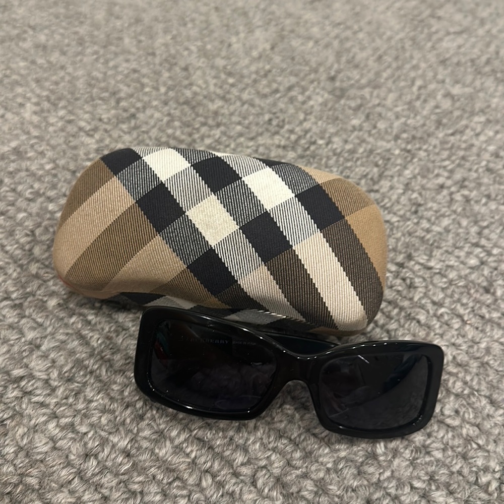 AUTHENTIC vintage BURBERRY sunglasses